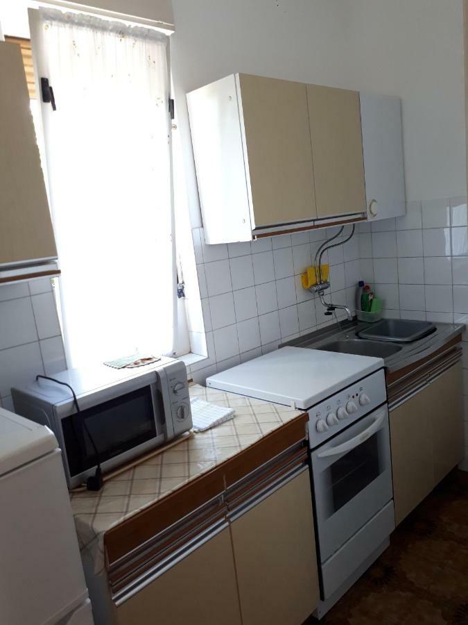 Apartman Ivan Lägenhet Pula Exteriör bild